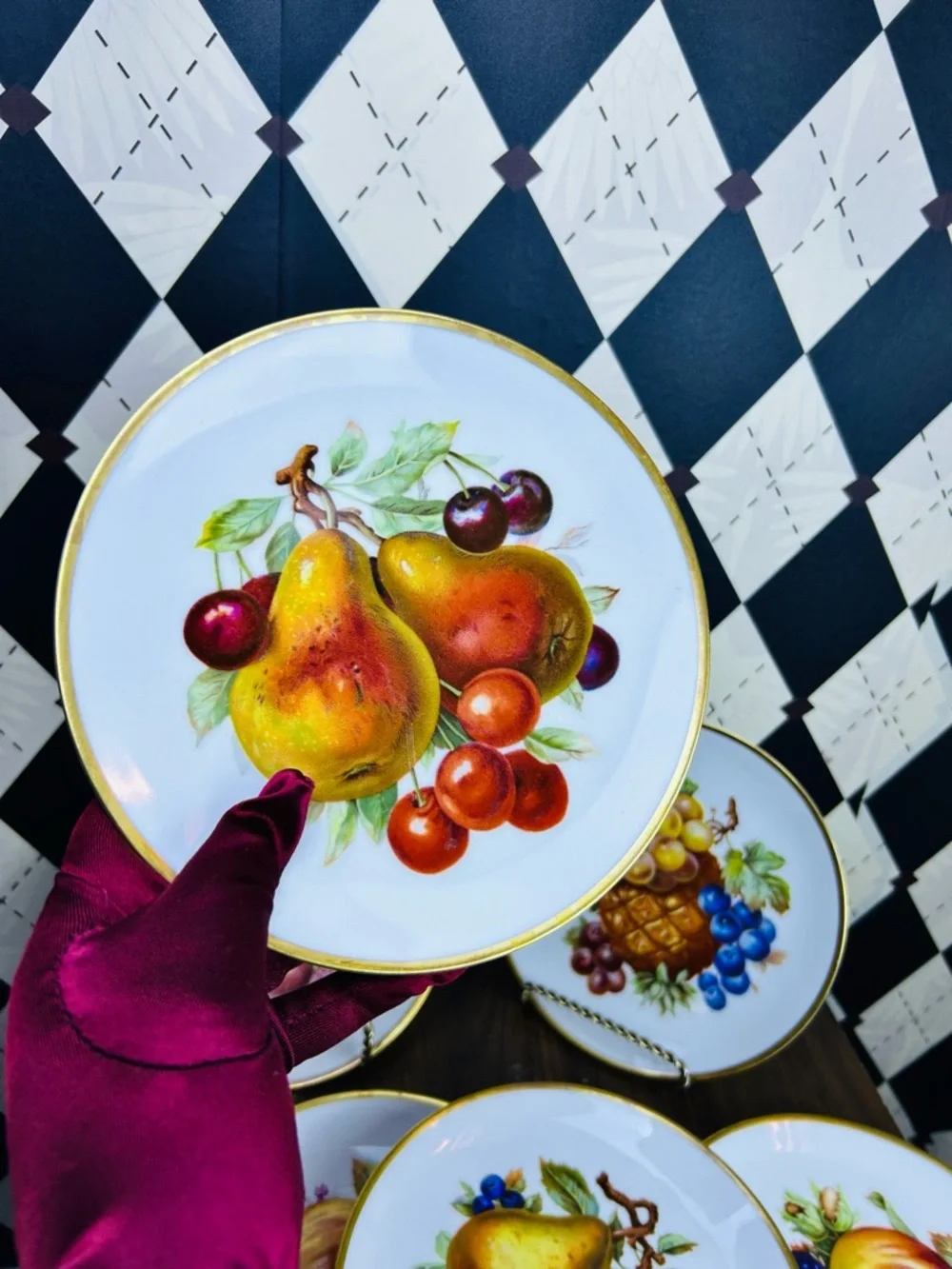 Vintage Mitterteich Bavaria Fruit Plates Set‎ of 6 Gold Rim German Porcelain